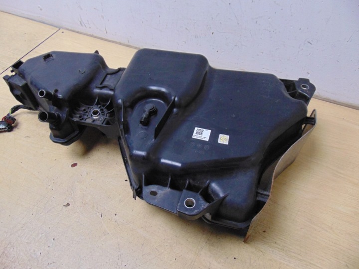 фото №10, Бак adblue vw golf audi seat ateca 5q0131877n