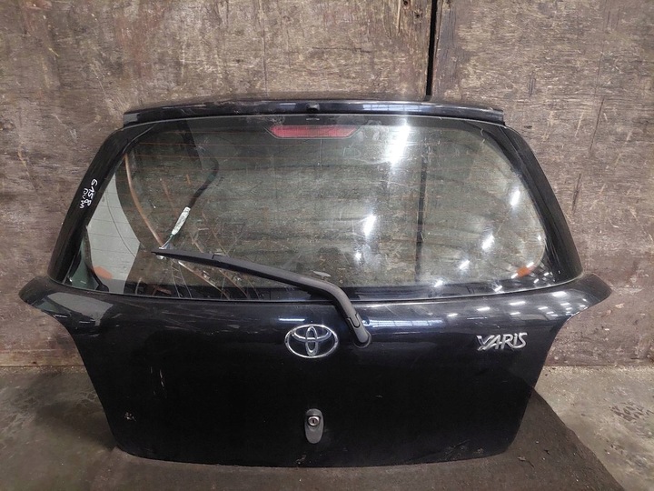 фото №8, Комплектний зад toyota yaris i рестайлінг 209 кришка бампер лампи