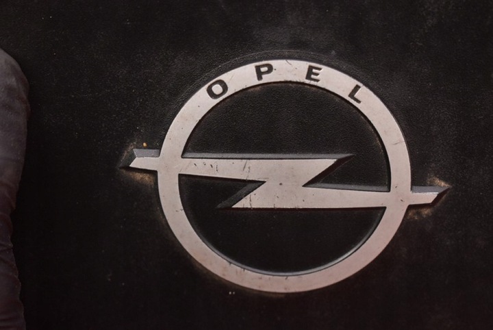 фото №8, Захист двигуна верхня 55562759 opel insignia a 2.0 t 220 km 08-14