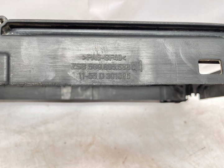фото №7, Передняя панель полный оригинал volkswagen golf vii 5g0805588q
