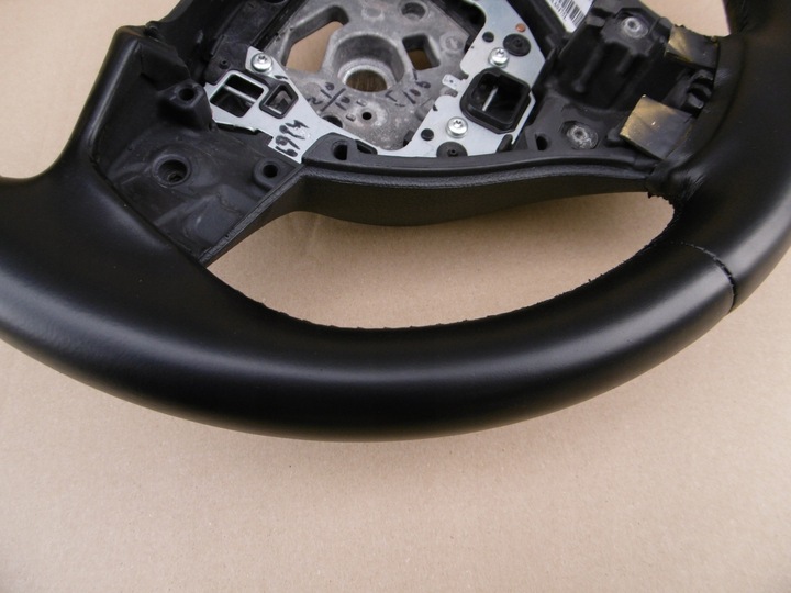 фото №10, Руль спортивная м-пакет bmw f01 f07 f10 f11 do обивка