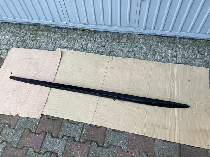 фото №1, Audi a3 8y права планка накладка порогова 8y0853856