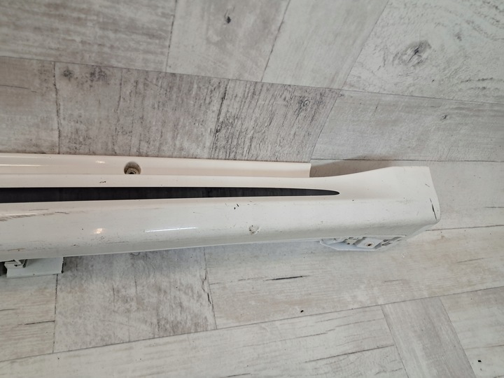 фото №6, Toyota yaris iv планка накладка пороговая правая 75850-k0080