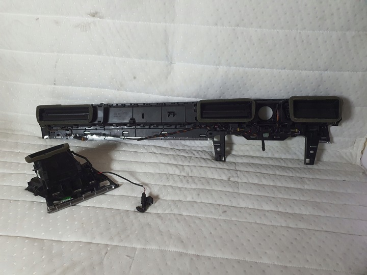 фото №7, Решётка воздуховод рамка dekor планка vw passat b8