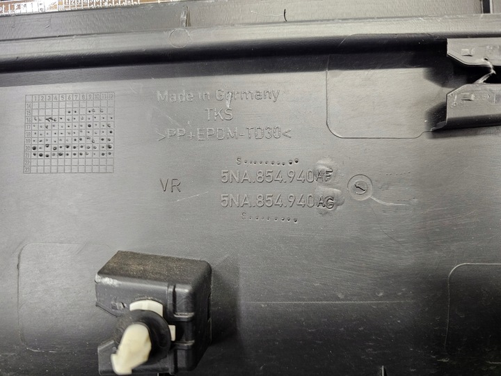 фото №16, Volkswagen tiguan ii планка двері права перед 5na854940af