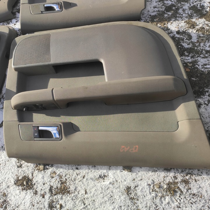 фото №8, Боковина оббивка двері ліва права audi a2 комплект