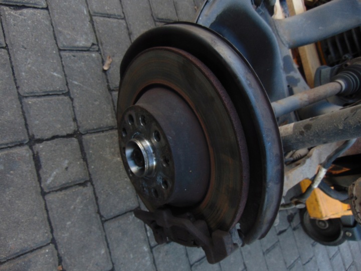 фото №13, Балка вісь підвішування міст зад задній audi a6 c6 3.0tdi механічна коробка передач quattro універсал