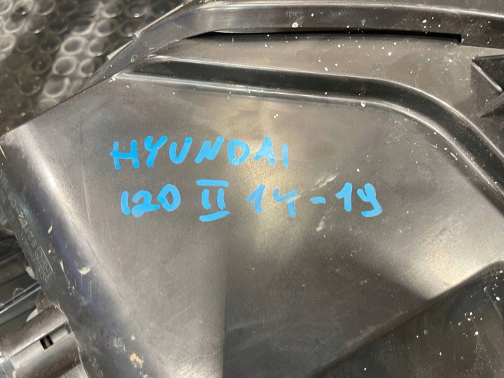 фото №11, Hyundai i20 i-20 ii 2 gb 14-20 фара права перед передня