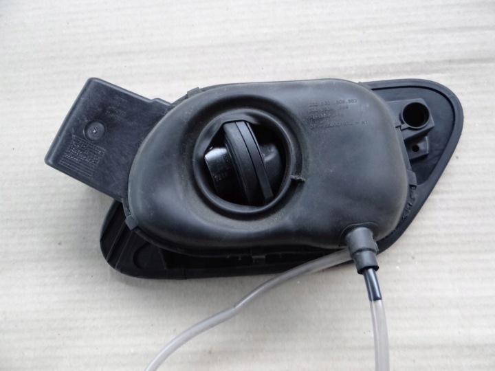 фото №8, Кришка заливання пального 5g0809857 vw golf 7
