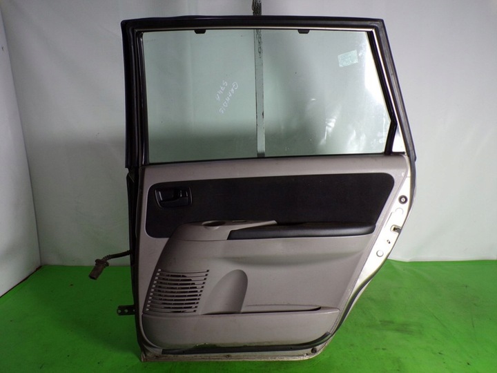 фото №10, Mitsubishi grandis дверь правые зад задние