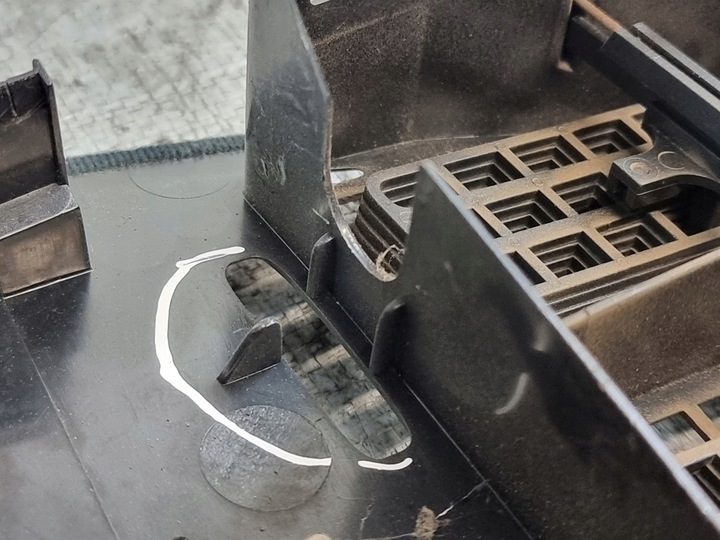 фото №15, Накладка панелі розподільчої капот рамка saab 95 9-5 i