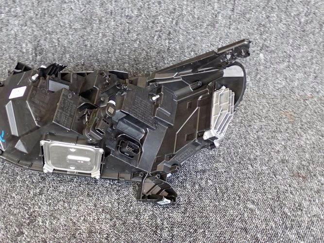 фото №6, Renault clio v colt led рестайлинг 23- фара правые лампа правая 260103507r