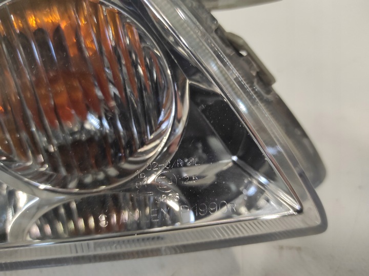 фото №11, Mazda premacy i 1 рестайлинг лампа правая перед фара