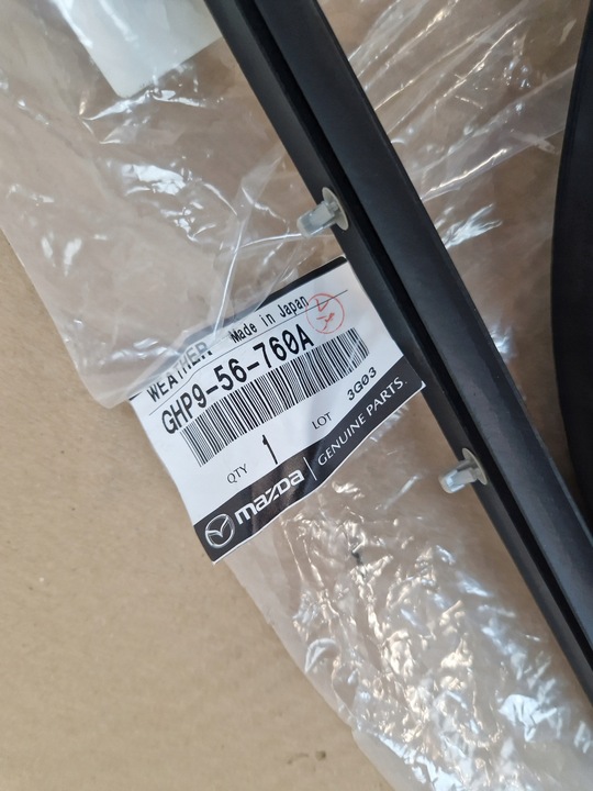 фото №5, Mazda vi 6 gl gj прокладка підскло кришки двигуна капота ghp9-56-760a