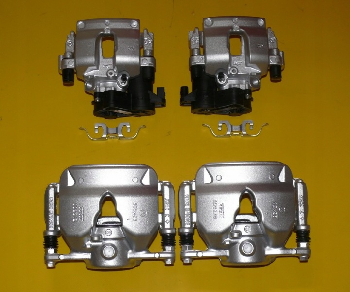 фото №12, Зажимы левое правое перед зад mercedes c-klasa w205