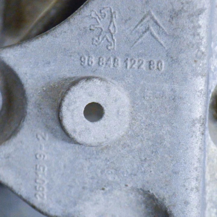 фото №12, Peugeot 208 2014 механическая 6-ступенчатая коробка передач коробки передач