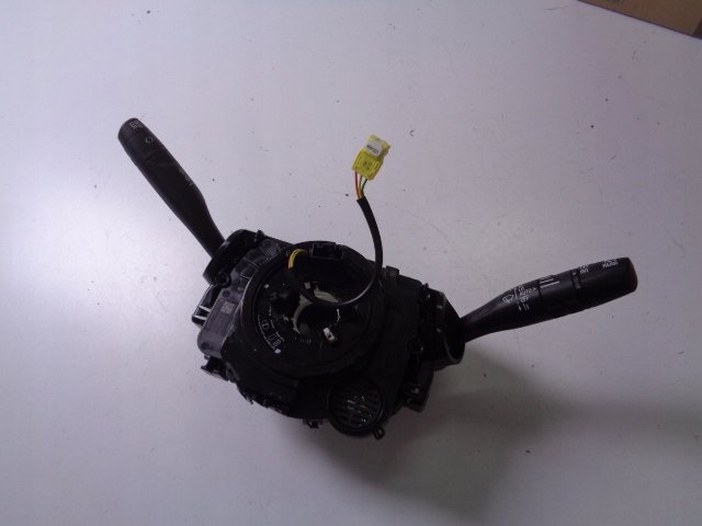 фото №1, Переключатель комбинированный opel corsa f 2023 год