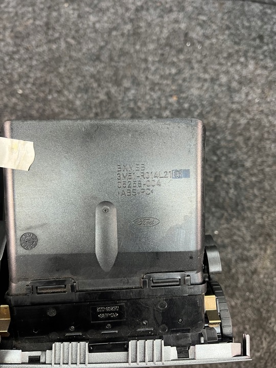 фото №6, Консоль керування повітропровід ford c-max 3m5118a998ca