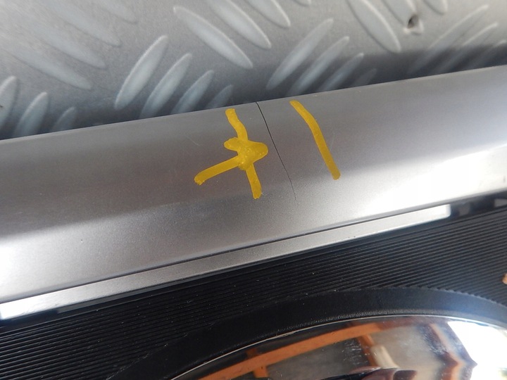 фото №4, Subaru forester iv 13- решітка радіатора решітка