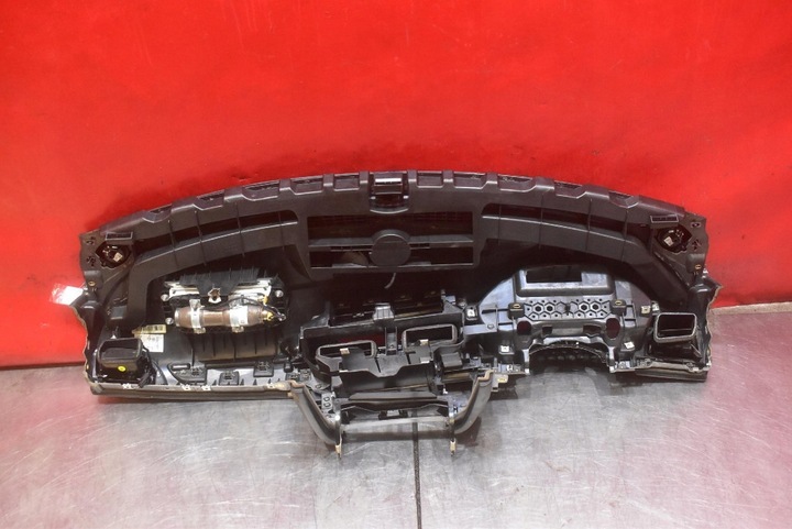 фото №6, Панель роздавальна консоль капот подушка безпеки eu audi a6 c7 універсал 10-14