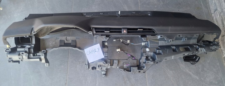 фото №1, Панель раздаточная консоль подушка безопасности toyota camry viii