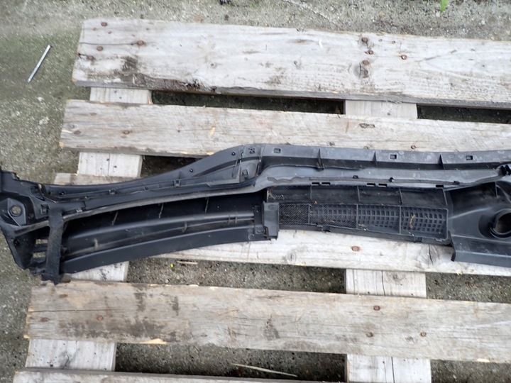 фото №9, Панель под лобовым стеклом lexus is iii 200t 300 po рестайлинг 2018 европа 55708-53120