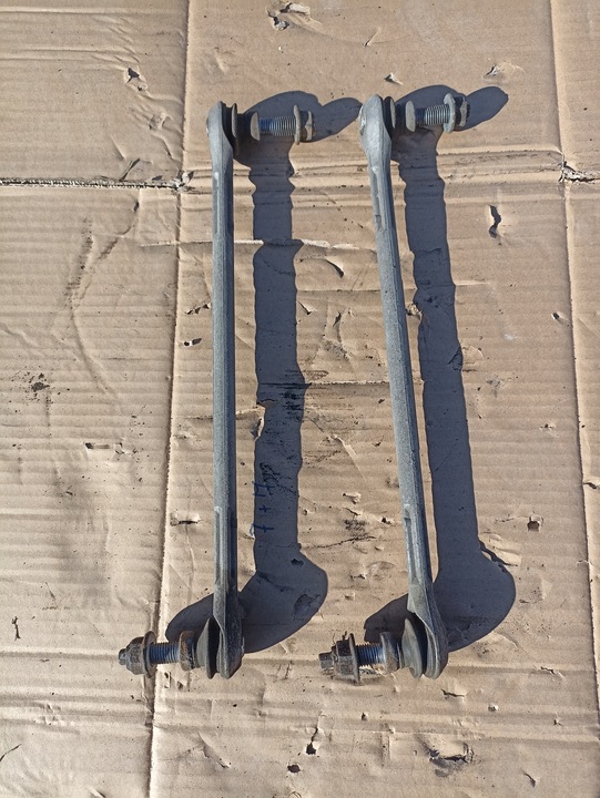 фото №1, З'єднувач стабілізатора стрижень перед mercedes w117 cla w176 w246 2,2 cdi