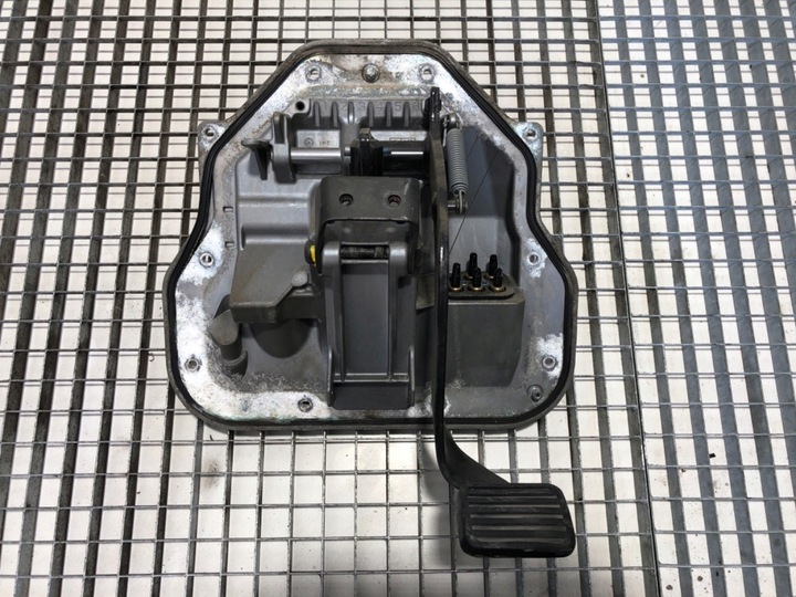 фото №2, Основание педалей daf xf 2106686