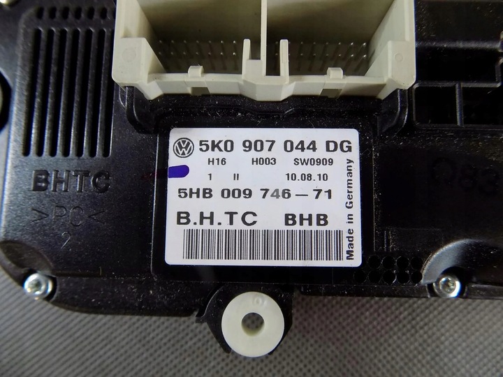 фото №5, Vw touran ii панель кондиционера 5k0907044dg