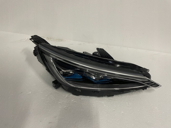 фото №1, Byd atto 3 лампа права повний led правий європа