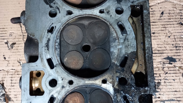 фото №13, Головка двигуна hyundai sonata 2.4b 05r