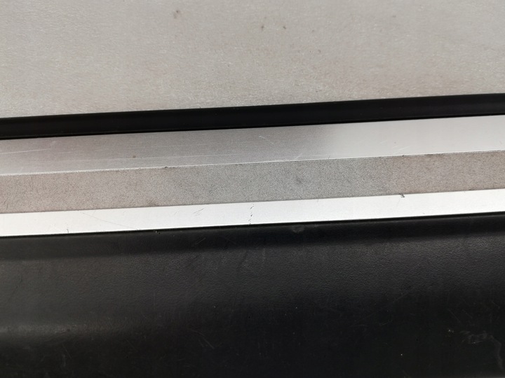 фото №7, Планка пороговая накладка a6 c6 s-line правая зад