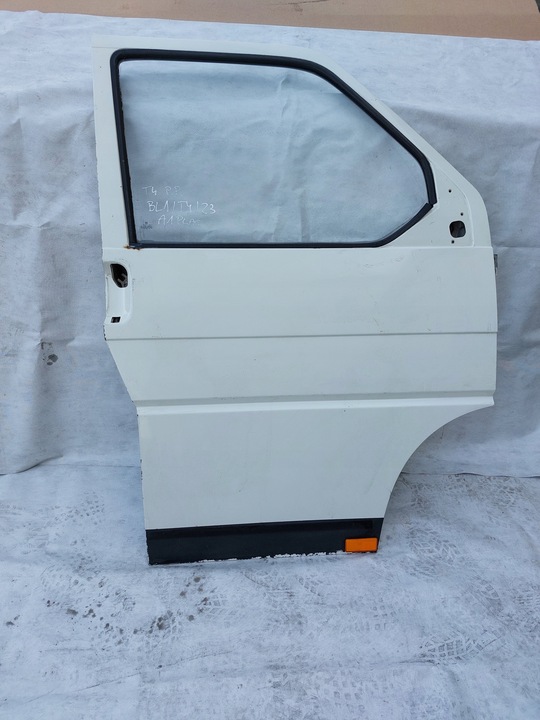 фото №1, Дверь правые передние vw t4