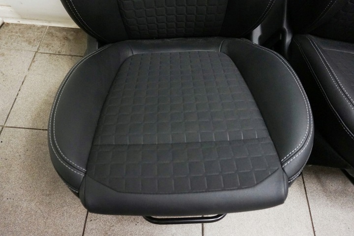 фото №6, Сидіння диван ford fiesta active vii mk8