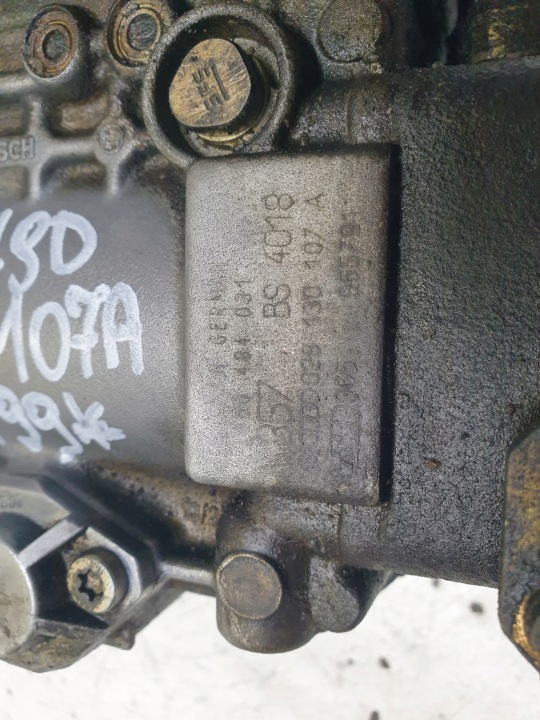 фото №5, Насос топливная рейка vw t4 1.9 дизель 028130107a