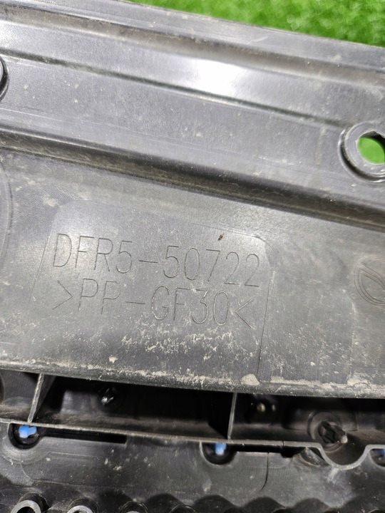 фото №10, Mazda cx30 cx-30 спойлер бампера накладка верхняя dfr5-50722