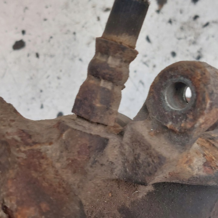 фото №13, Ford galaxy mk1 рестайлинг суппорт тормозной правые зад чугунный