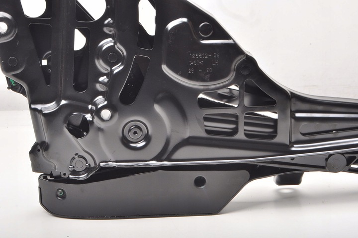 фото №12, Ferrari portofino 3.9 f164 петля дах lewy125501 007658