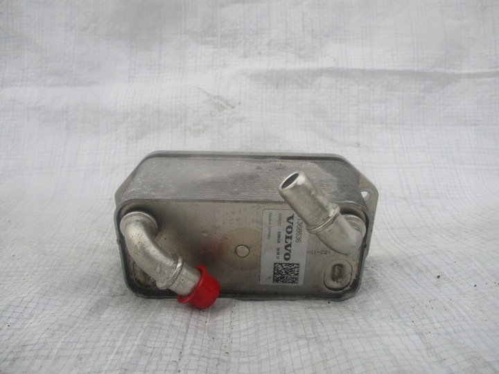 фото №1, Радіаторів радіатор масла 2.0 turbo volvo v90 s90 xc90 ii