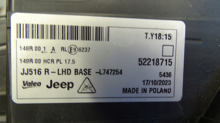 фото №12, Jeep avenger - фара передняя правая полный led