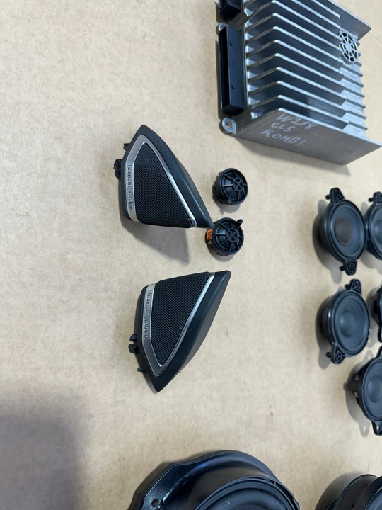 фото №5, Озвучивание, динамики harman кардон mercedes cls w218 комплект, усилитель