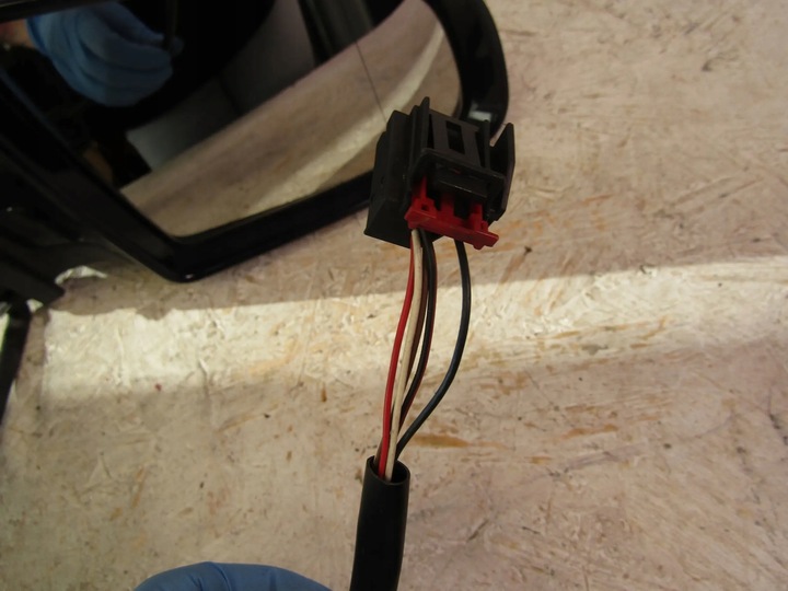 фото №7, Audi a6 c6 зеркало правые 5pin