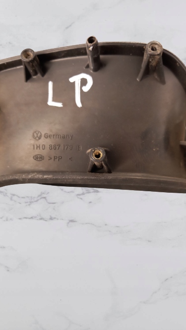 фото №3, Ручка внутрішня ліва перед vw golf 1.9td 94r