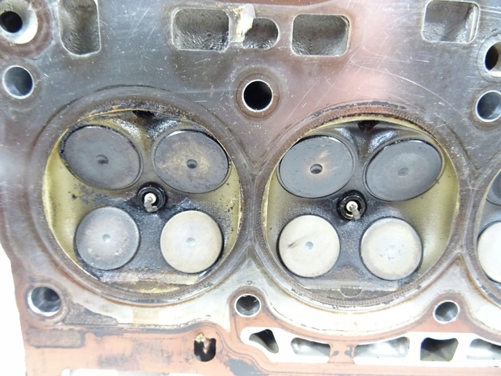 фото №13, Vw головка двигателя крышка 1.4 tsi 04e103404m 04e103475an