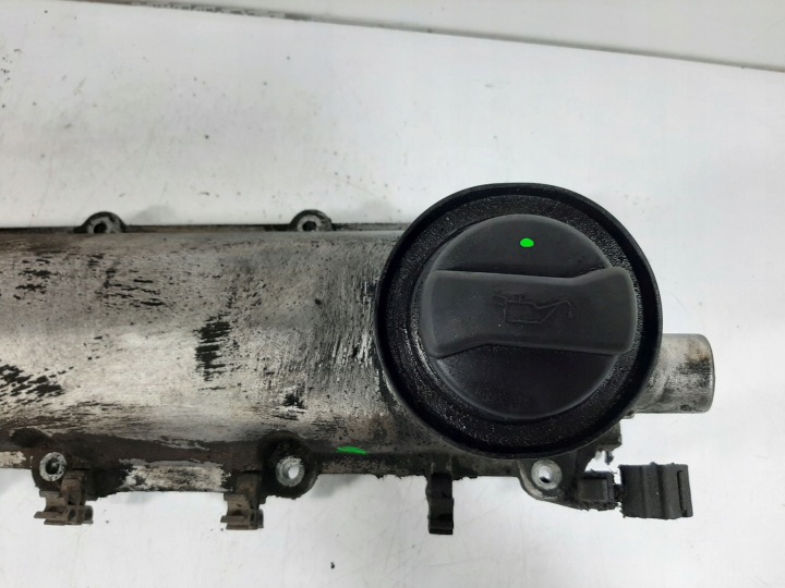 фото №10, Skoda octavia i рестайлинг 2.0 8v 04r крышка клапанов 06a103475bg