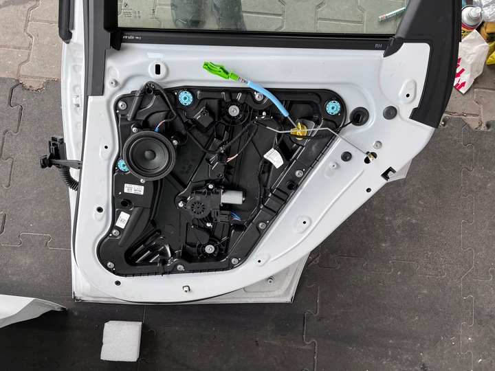 фото №10, Двері правий перед зад bmw x1 u11 колір a96