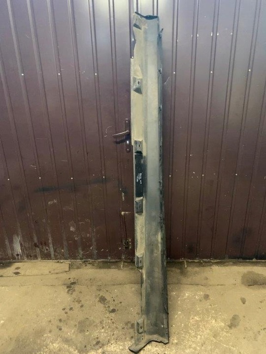 фото №2, Ford focus mk3 bm51-a10154-a планка пороговая правая