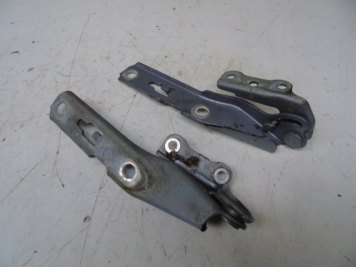 фото №1, Петлі капота комплект audi a4 b7 cabrio ly7h