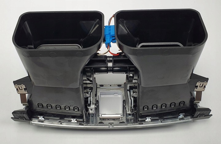 фото №5, Решітка повітропровід середня mercedes w207 a2078300000