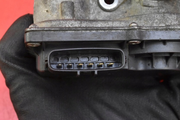 фото №7, Дроссельная заслонка 22030-0t050 toyota auris 1 i 1.6 valvematic 132 km 06-09